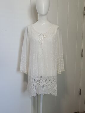 Johnny Was White Eyelet Lace Tunic with Tie Neck